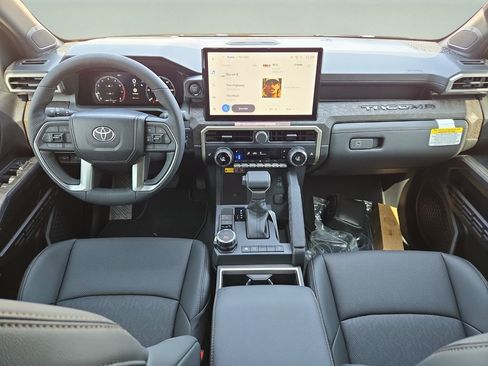 New 2026 Toyota Tacoma Limited AWD/4WD image 9