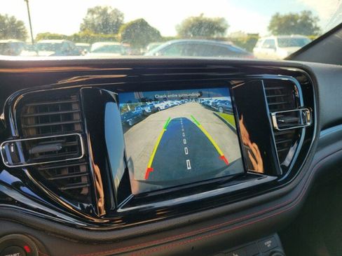 Used 2023 Dodge Durango GT image 23