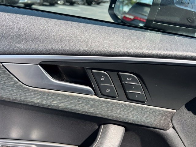 Used 2018 Audi A4 2.0T Ultra Premium w/ Convenience Package FWD image 30