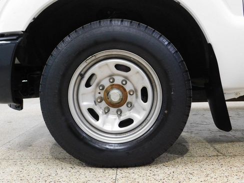 Used 2015 Ford F250 XL RWD image 30