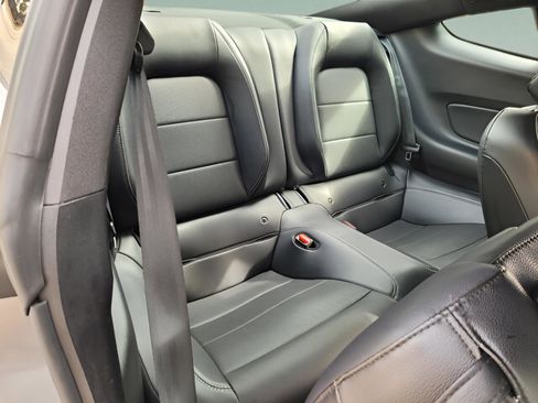 Used 2023 Ford Mustang Premium image 9