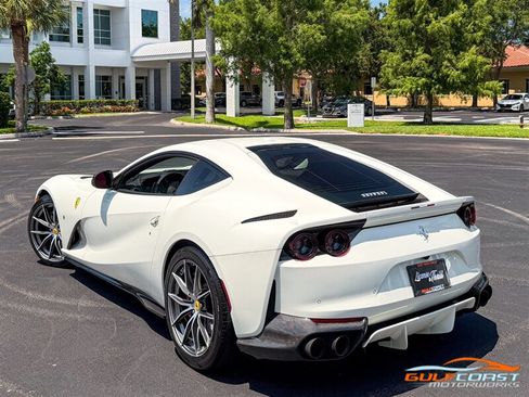 Used 2019 Ferrari 812 Superfast RWD image 42