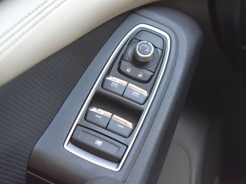 Used 2019 Subaru Ascent Limited AWD/4WD image 63