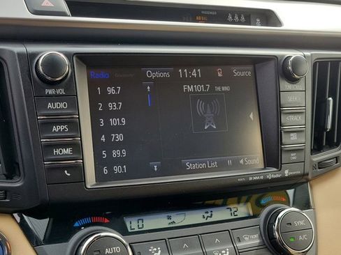 Used 2017 Toyota RAV4 Limited image 24