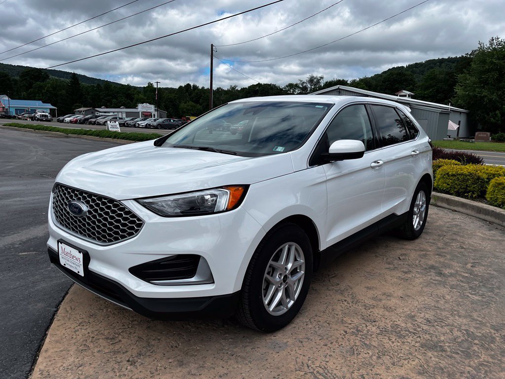 Used 2024 Ford Edge SEL AWD/4WD image 3