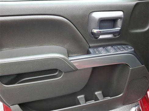 Used 2018 Chevrolet Silverado 1500 LT w/ All Star Edition image 15