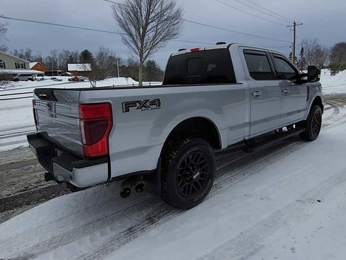 Used 2022 Ford F250 Lariat w/ Lariat Ultimate Package image 9