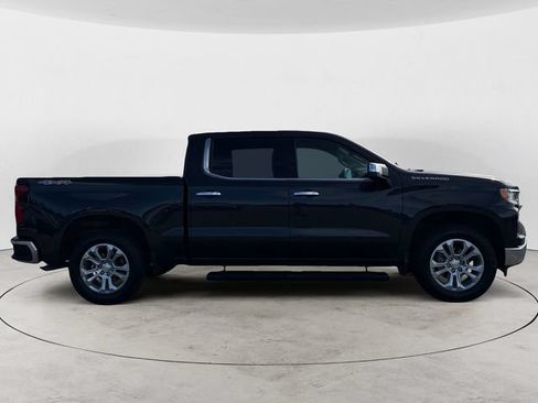 Used 2024 Chevrolet Silverado 1500 LTZ AWD/4WD image 4