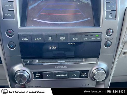 Used 2017 Lexus GX 460 image 36