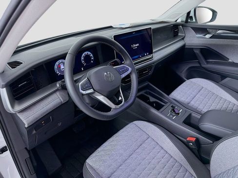 New 2026 Volkswagen Tiguan S AWD/4WD image 9