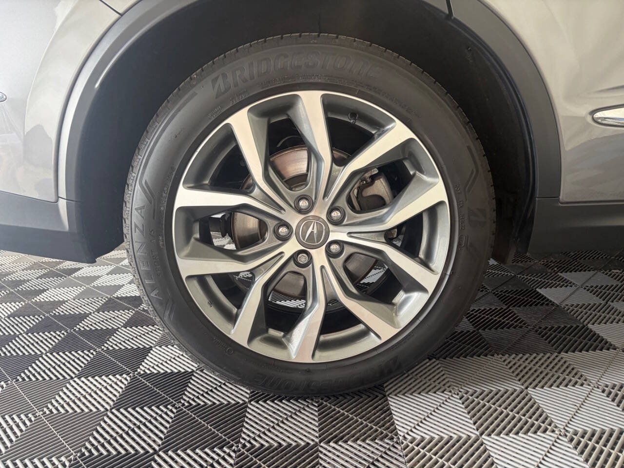 Used 2024 Acura MDX w/ Technology Package AWD/4WD image 32