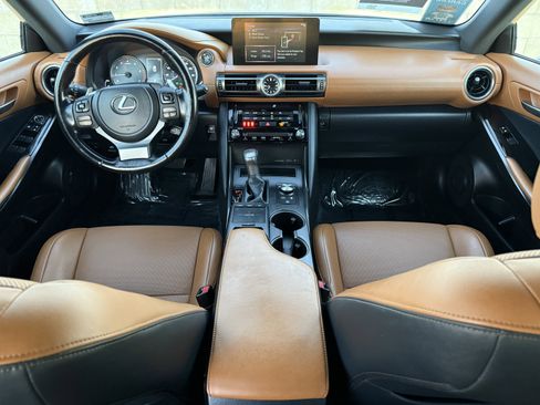Certified 2021 Lexus IS 300 300 w/ Accessory Package image 27