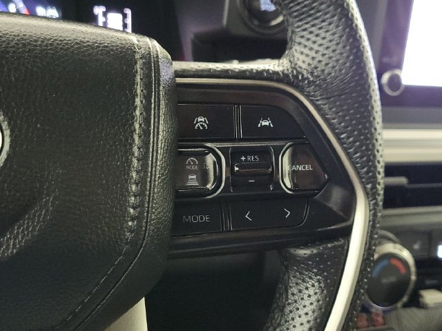 Used 2025 Toyota Tacoma SR5 RWD image 25