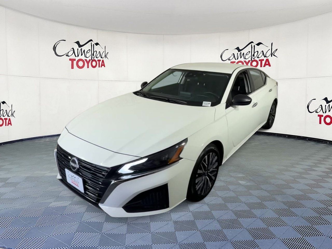 Used 2025 Nissan Altima 2.5 SV FWD image 7