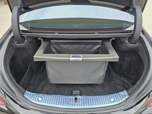 Used 2018 Mercedes-Benz S 560 Sedan image 26