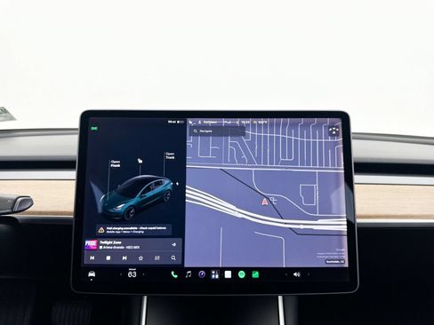 Used 2019 Tesla Model 3 Mid Range RWD image 22