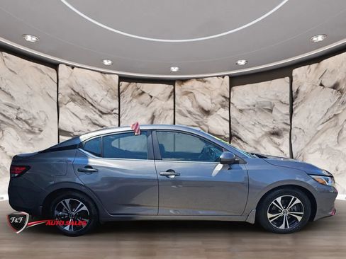 Used 2023 Nissan Sentra SV w/ All-Weather Package FWD image 4