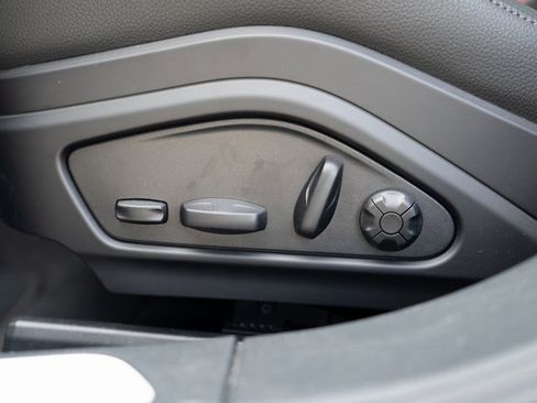 Certified 2025 Porsche Panamera 4 image 20