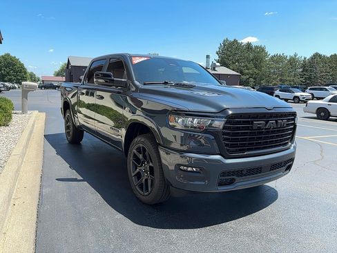 New 2026 RAM 1500 Laramie w/ Night Edition AWD/4WD image 4