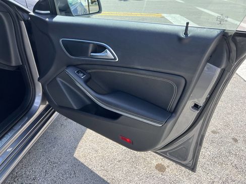 Used 2016 Mercedes-Benz CLA 250 4MATIC image 19
