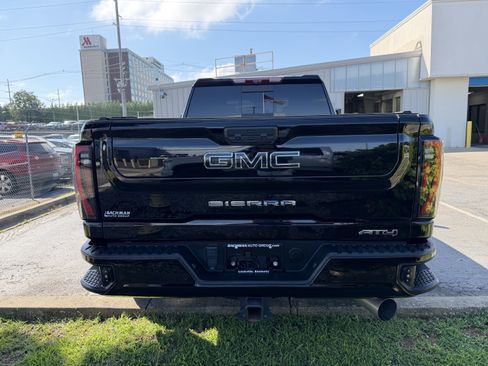 Used 2024 GMC Sierra 3500 AT4 w/ AT4 Premium Plus Package AWD/4WD image 6
