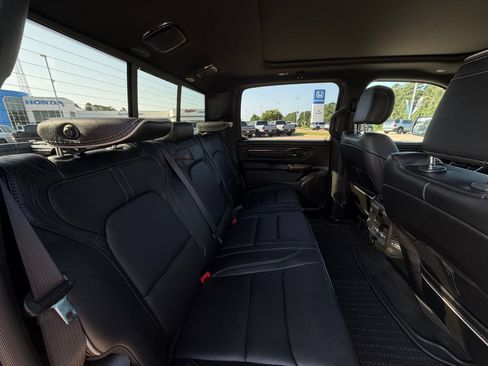 Used 2022 RAM 1500 Limited AWD/4WD image 33