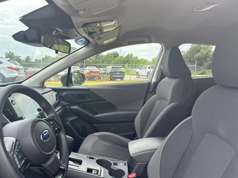 Used 2025 Subaru Crosstrek 2.5i Premium AWD/4WD image 12