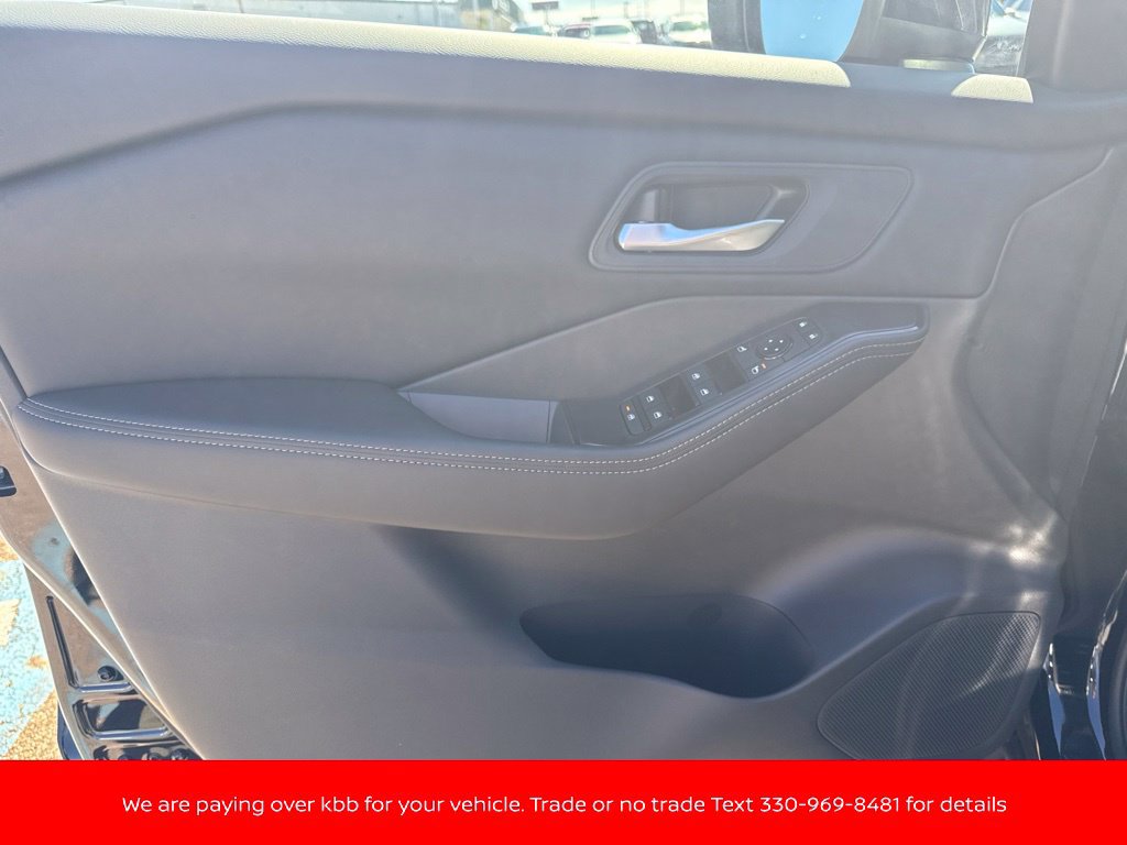 New 2027 Nissan Rogue SV AWD/4WD image 11