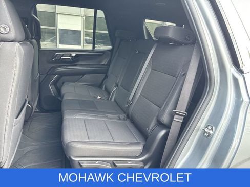 Used 2025 Chevrolet Tahoe LS AWD/4WD image 25
