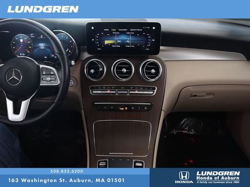 Used 2022 Mercedes-Benz GLC 300 4MATIC image 24