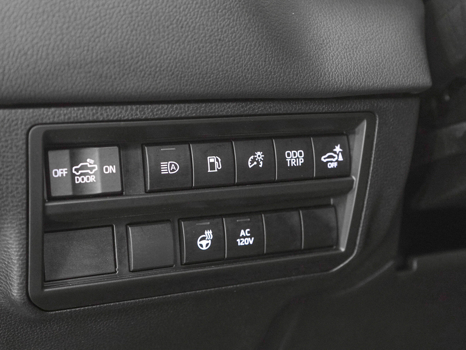 Used 2023 Toyota Tundra Limited AWD/4WD image 26