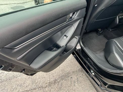 Used 2022 Honda Accord Sport Special Edition image 8
