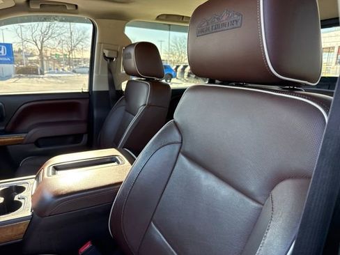 Used 2015 Chevrolet Silverado 1500 High Country image 14