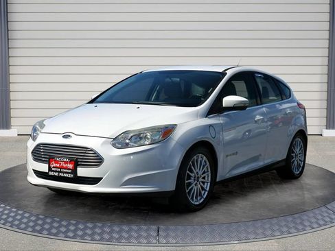 Used 2016 Ford Focus Electric Hatchback FWD image 3