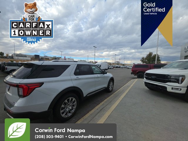 Used 2025 Ford Explorer Platinum AWD/4WD image 5