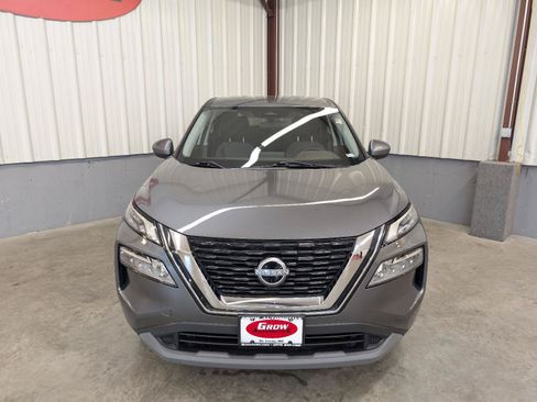Used 2022 Nissan Rogue SV AWD/4WD image 9