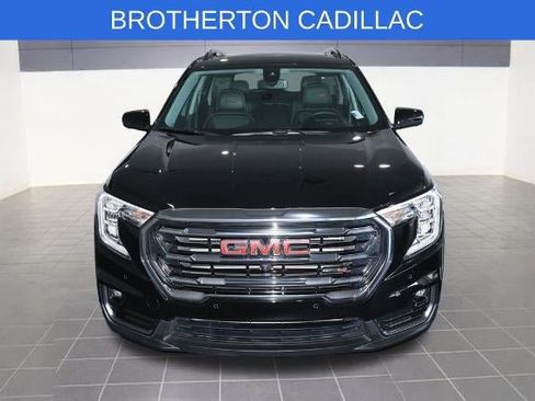 Used 2024 GMC Terrain AT4 w/ Tech Package AWD/4WD image 10