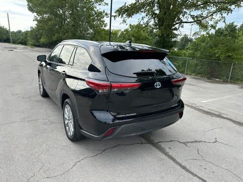 Used 2023 Toyota Highlander Limited AWD/4WD image 21