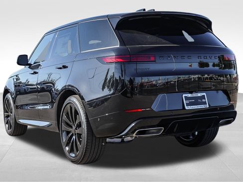 New 2026 Land Rover Range Rover Sport Dynamic SE AWD/4WD image 7