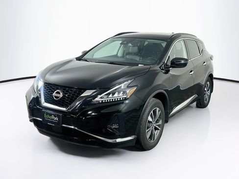 Used 2024 Nissan Murano SV AWD/4WD image 3