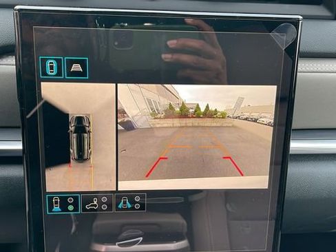 New 2026 GMC Terrain Elevation w/ Technology Package II AWD/4WD image 22