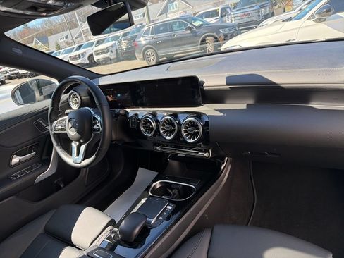 Used 2023 Mercedes-Benz CLA 250 4MATIC image 59