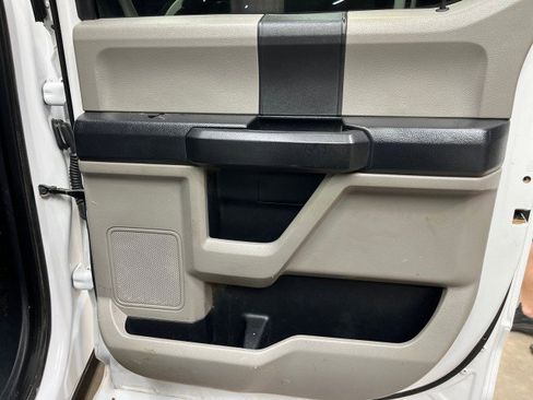 Used 2020 Ford F350 XL w/ Power Equipment Group image 21