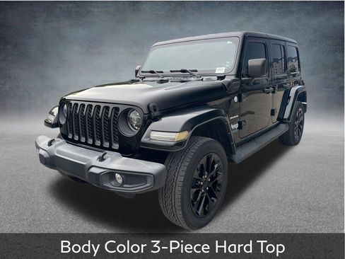 Used 2022 Jeep Wrangler Unlimited Sahara AWD/4WD image 4