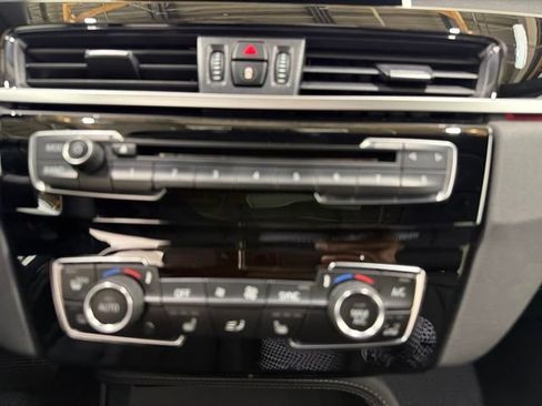 Used 2019 BMW X1 xDrive28i w/ Convenience Package AWD/4WD image 36