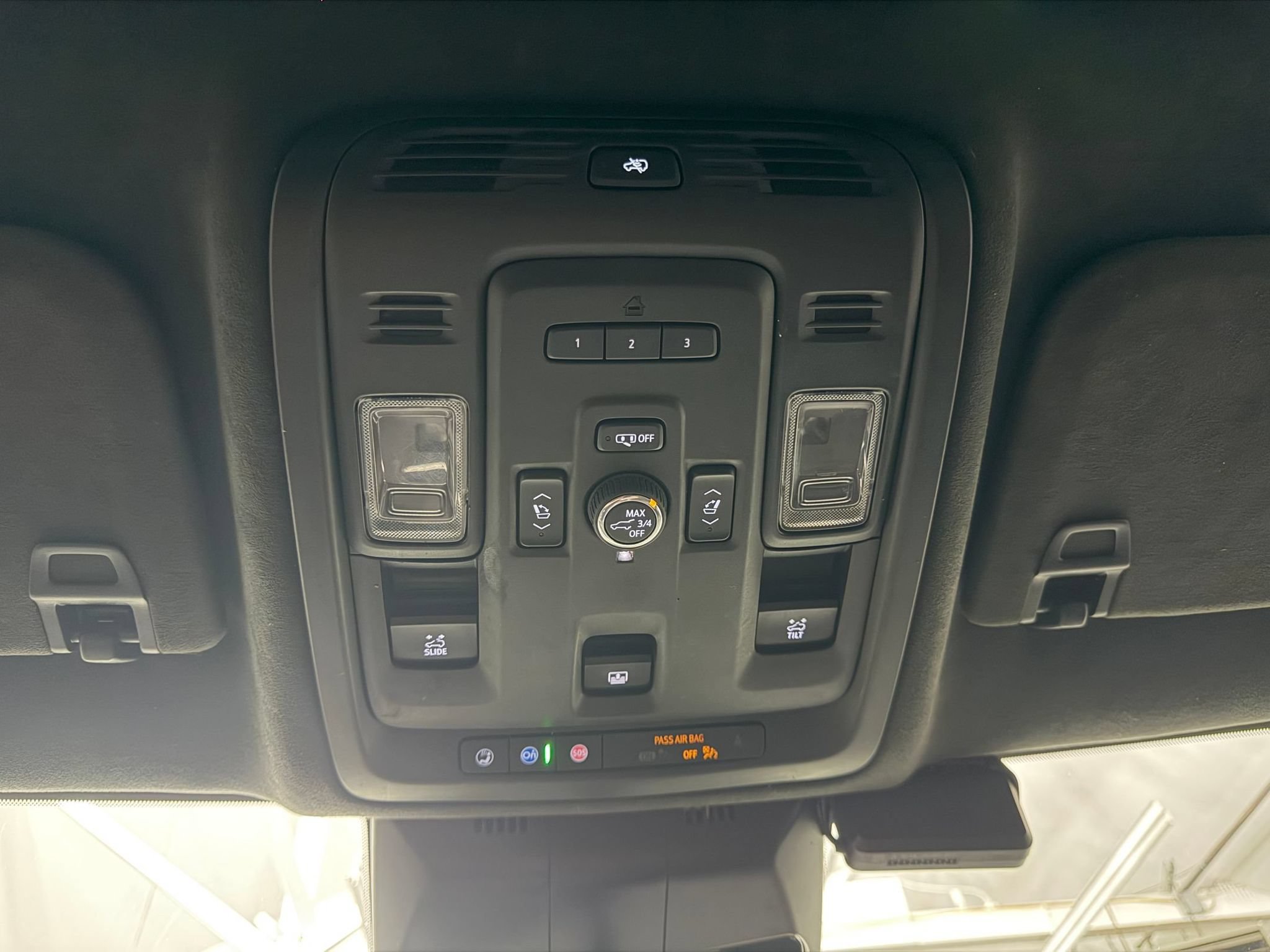 Used 2021 Cadillac Escalade Sport Platinum AWD/4WD image 18