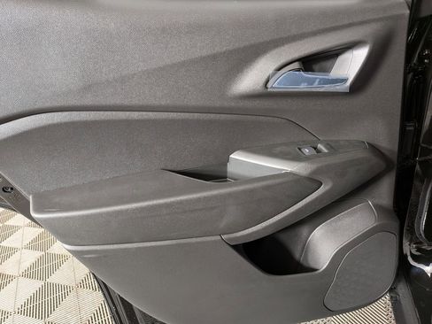 New 2026 Chevrolet Trax RS image 32