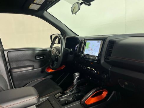 Used 2023 Nissan Frontier PRO-4X w/ Pro Convenience Package image 32