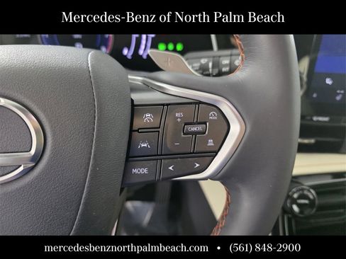 Used 2024 Lexus NX 250 FWD image 21