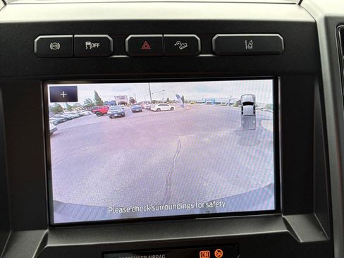 Used 2020 Ford F250 XLT w/ XLT Premium Package AWD/4WD image 21